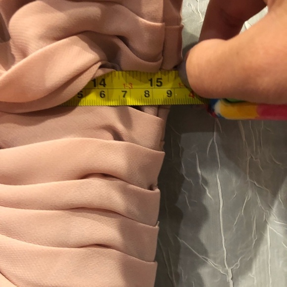 Blush Gown - Picture 7 of 8